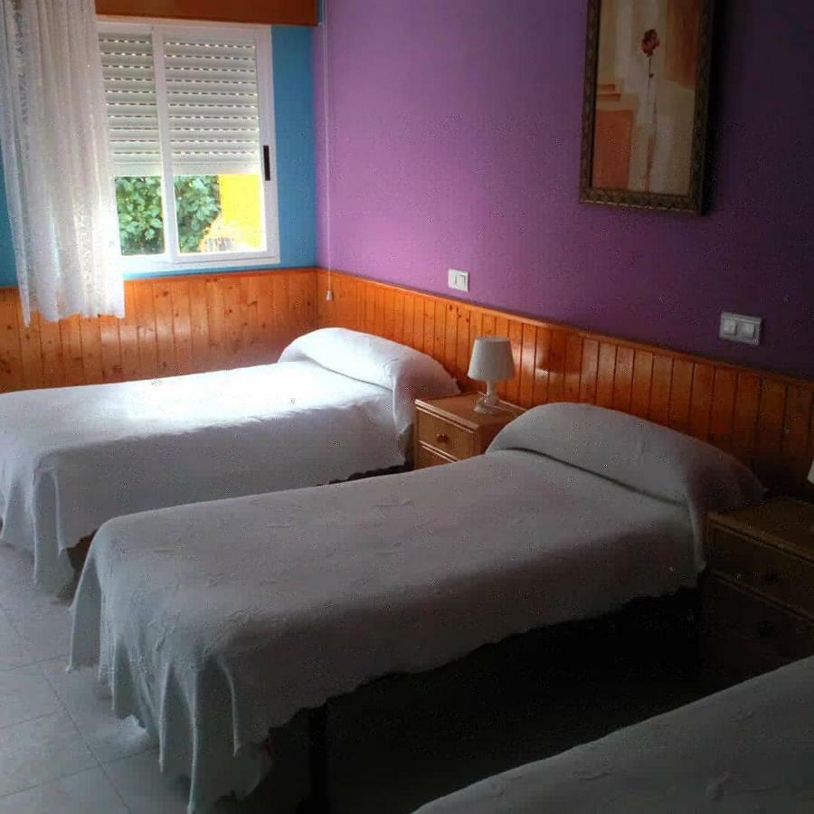 سوتيلو دي لا أدرادا Hostal El Venero المظهر الخارجي الصورة