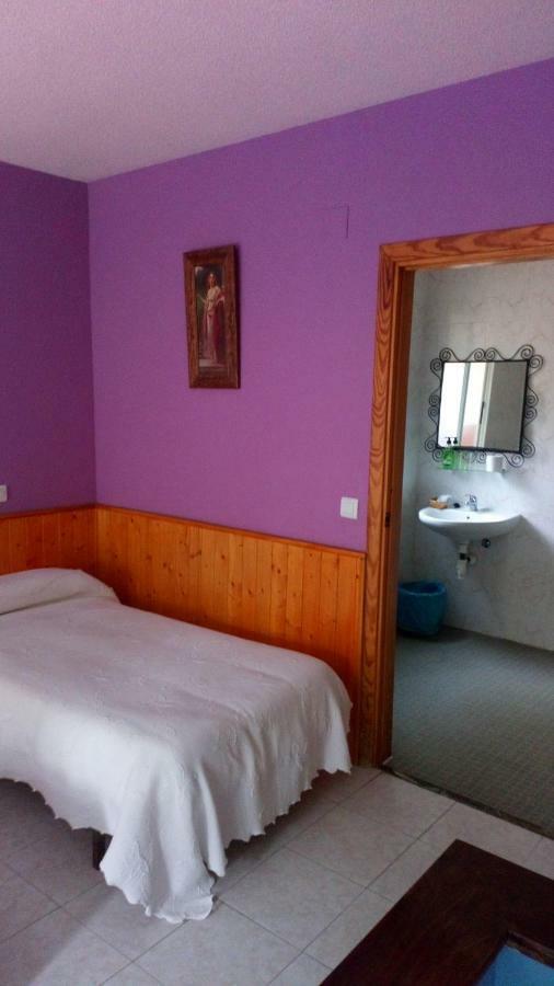 سوتيلو دي لا أدرادا Hostal El Venero المظهر الخارجي الصورة